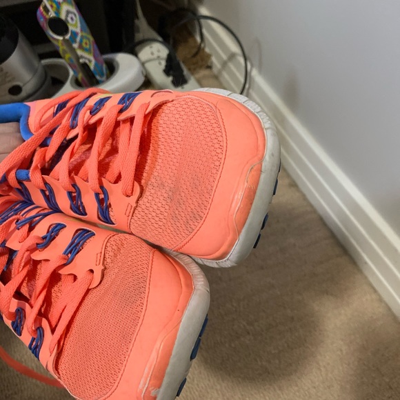 Nike press 5.0 Neon pink runners - Picture 6 of 8